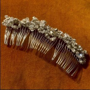 Wedding crystal headpiece. You can bend it slightly.